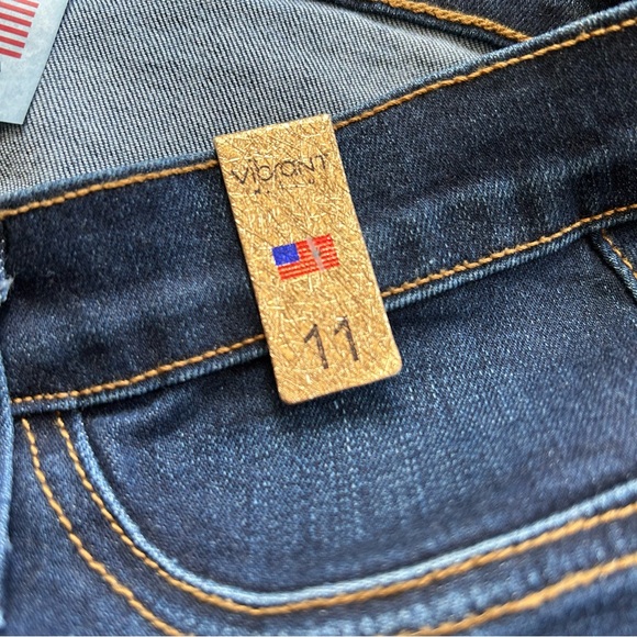 🆕Vibrant Blue and Silver Skinny Jeans with Silver Rhinestones - Picture 4 of 4